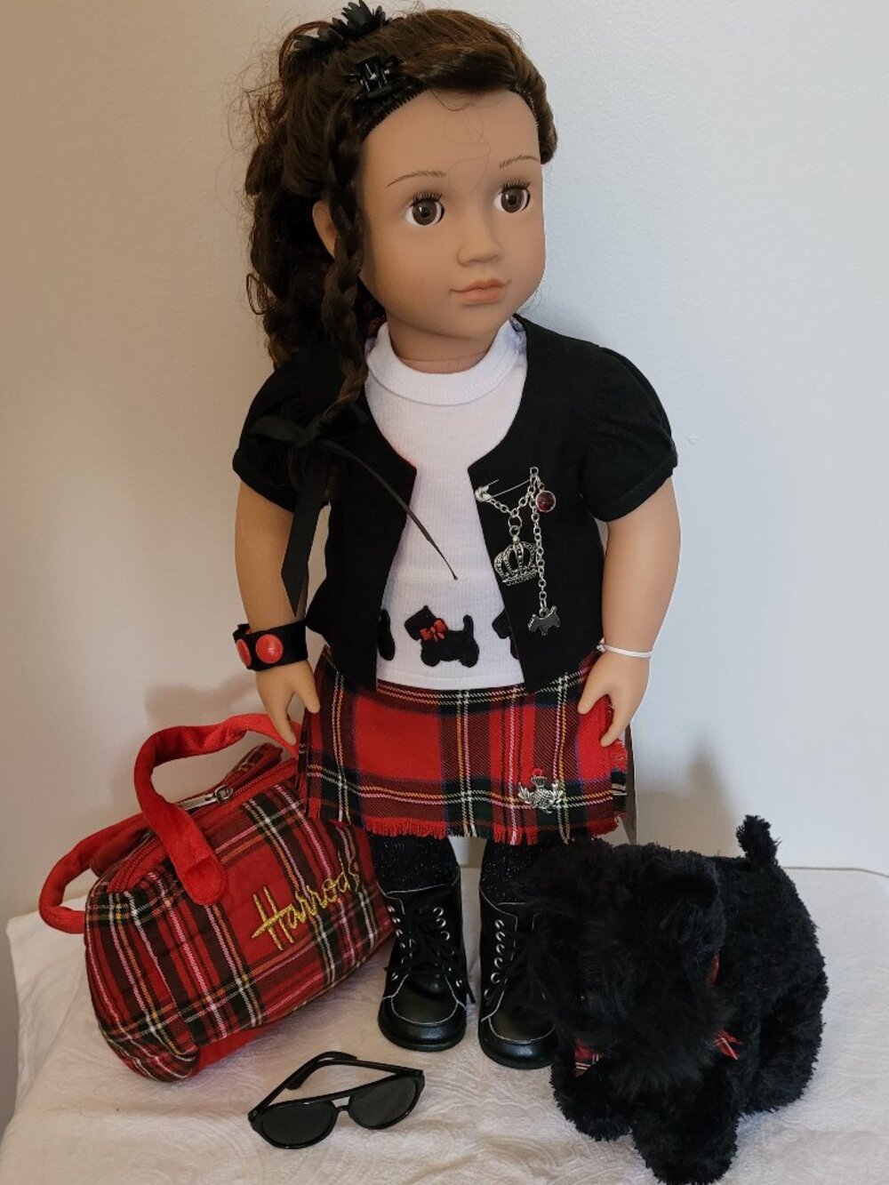 Unique Royal Stewart Tartan 18 Inch Doll & Vintage Harrods Scottie Dog/Carrier